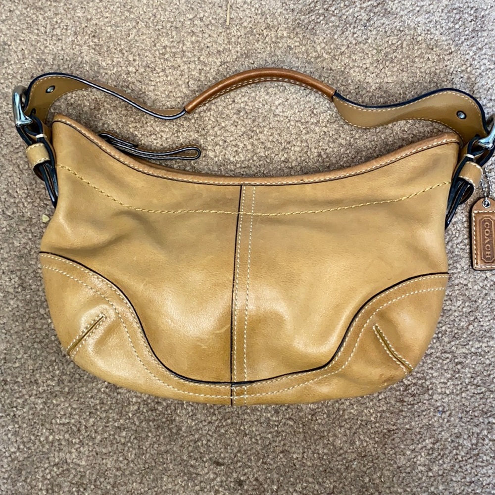 COACH Authentic Shoulder Camel Leather Bag